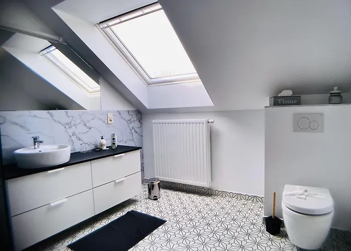 L'aigrin Bed & Breakfast 3*